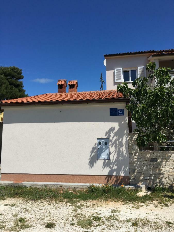 Leca- Small House Medulin Exterior photo